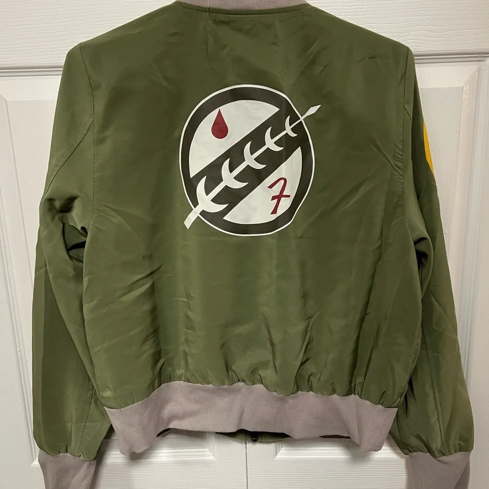 Her Universe Olive Green Boba Fett Star Wars Lightweight Bomber Jacket | Size XL - Picture 5 of 7